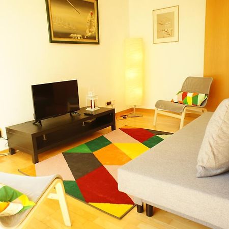 Modern Apartment Near The Bridge Lisboa Exterior foto
